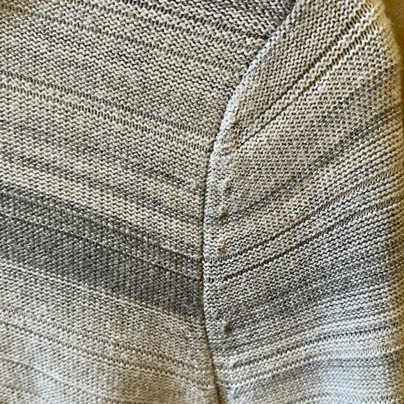 GUC WHBM SM GRAY STRIPED SILVER METALLIC V-NECK RUFFLED FRONT LONG SLEEVE CARDI - Picture 8 of 11